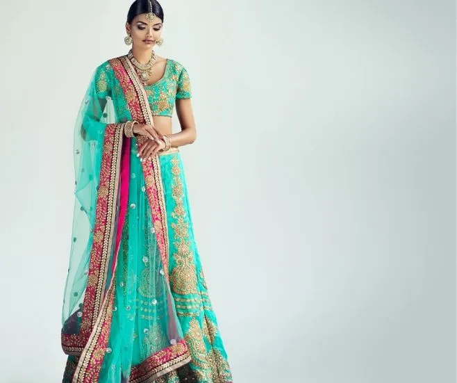 Top 10 types of ethnic wear for women's